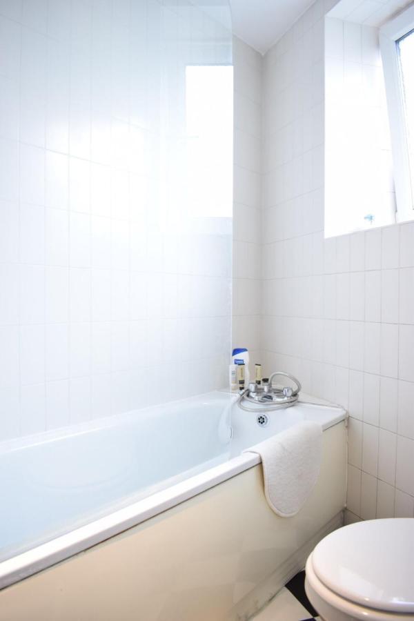 Spacious 2 Bedroom Flat In Beautiful Maida Vale Londen Buitenkant foto